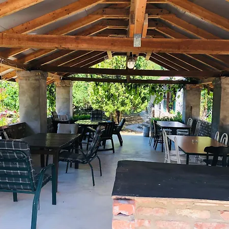 Aligvar Vendeghaz Holiday home