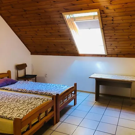 Holiday home Aligvar Vendeghaz
