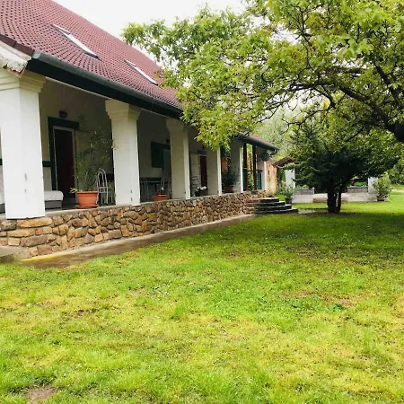 Holiday home Aligvar Vendeghaz